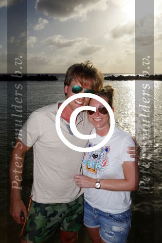 Curacao 31 december 2014
Nick Nielsen heeft met kerst zijn vriendin Joyce ten huwelijk gevraagd in Nederland en is daarna met haar op vakantie gegaan naar Curacao