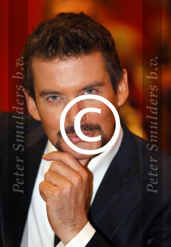 Utrecht 7 januari 2014
Ruben Nicolai met snor met bij musicalgala