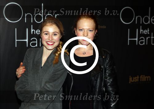 Amsterdam 12 januari 2015
Premiere onder het hart in het Anne theater.
Sigrid ten Napel met een vriendin