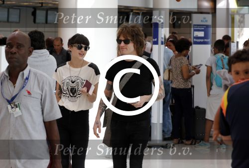 Curacao 1 januari 2015
Spike ( Di-rect) met zijn vriendin Bella Hay op Vliegveld Hato op Curacao
Spike v Zoest