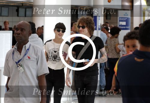 Curacao 1 januari 2015
Spike ( Di-rect) met zijn vriendin Bella Hay op Vliegveld Hato op Curacao
Spike v Zoest