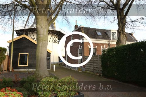 Alphen a/d Rijn 23 December 2014
Thomas Berge met zijn partner Myrthe in hun nieuwe huis