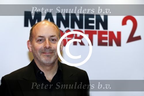 Amsterdam 14 december 2015
Premiere manneharten 2 in het nieuwe de la mar theater met als cast,
Barry Atsma Daan Schuurmans Jeroen Spitzenberger Fabian JansenMingus Dagelet Katja Herbers Hadewych Minis Jelka v Houten Liliana de Vries Maartje v d Wetering Barbara Sloesen Bo Maerten en Annick Boer. Alain de Levita en Kaja Wolffers