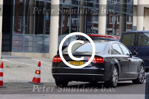 A4 en Scheveningen 13 december 2015
Albert Verlinde en Onno Hoes rijden met 1 auto naar de premiere van Beauty & the beast in het circustheater