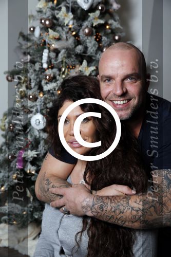 Apeldoorn 1 december 2015
Andy en Melisa v d Meyde met hun kinderen thuis voor de kerstboom