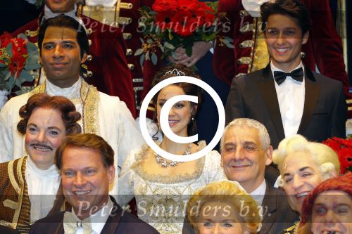Scheveningen 13 december 2015
Premiere beauty and the beast met castleden oa Anouk Maas Freek Bartels Edwin Jonker Tony Neef Hugo Haenen en Loeki Knol.
Premiere vond plaats in het circustheater. Albert Verlinde is producent