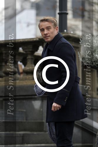 Amsterdam 7 december 2015
Presentatie Wie is de Mol in vondelpar CS.
Art Rooijakkers
