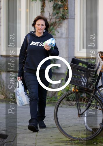 Amsterdam 16 januari 2016
Astrid Joosten doet boodschappen.