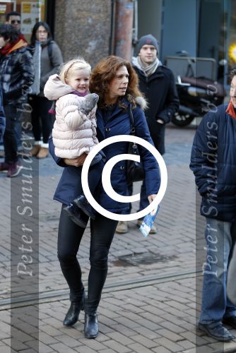 Amsterdam 17 januari 2016
Premiere Woezel en Pip in Tuschinski. Barbara Barend met dochter