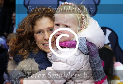 Amsterdam 17 januari 2016
Premiere Woezel en Pip in Tuschinski. Barbara Barend met dochter
