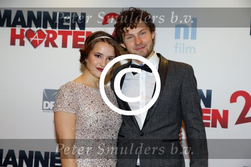Amsterdam 14 december 2015
Premiere manneharten 2 in het nieuwe de la mar theater met als cast,
Barry Atsma Daan Schuurmans Jeroen Spitzenberger Fabian JansenMingus Dagelet Katja Herbers Hadewych Minis Jelka v Houten Liliana de Vries Maartje v d Wetering Barbara Sloesen Bo Maerten en Annick Boer.