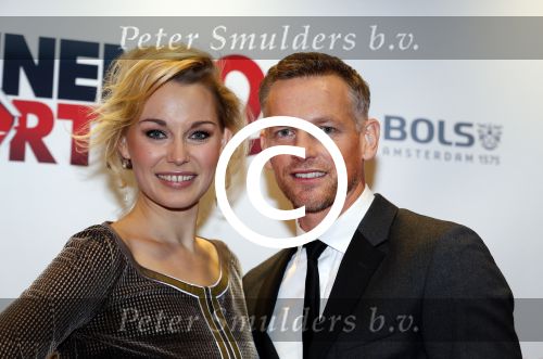 Amsterdam 14 december 2015
Premiere manneharten 2 in het nieuwe de la mar theater met als cast,
Barry Atsma Daan Schuurmans Jeroen Spitzenberger Fabian JansenMingus Dagelet Katja Herbers Hadewych Minis Jelka v Houten Liliana de Vries Maartje v d Wetering Barbara Sloesen Bo Maerten en Annick Boer.