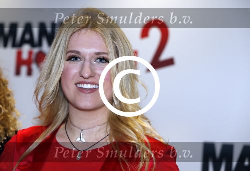 Amsterdam 14 december 2015
Premiere manneharten 2 in het nieuwe de la mar theater met als cast,
Barry Atsma Daan Schuurmans Jeroen Spitzenberger Fabian JansenMingus Dagelet Katja Herbers Hadewych Minis Jelka v Houten Liliana de Vries Maartje v d Wetering Barbara Sloesen Bo Maerten en Annick Boer. Britt Dekker