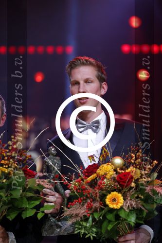 Amsterdam 15 december 2015
Sportgala/ sportverkiezing sportman en sportvrouw van het jaar in de Rai. Reinder Nummerdor met collega Christiaan Varenhorst