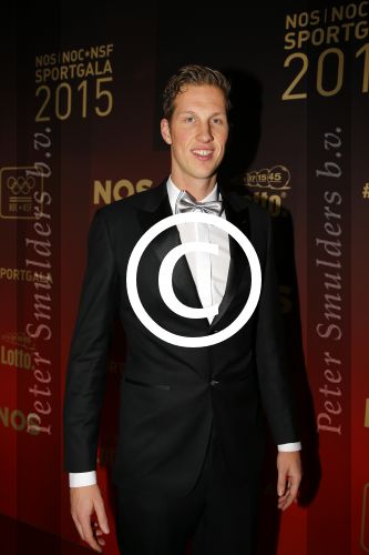 Amsterdam 15 december 2015
Sportgala/ sportverkiezing sportman en sportvrouw van het jaar in de Rai. Reinder Nummerdor met collega Christiaan Varenhorst