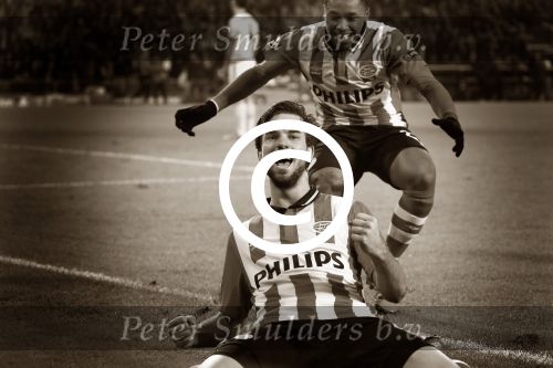 Eindhoven, 8 December 2015
laatste poulewedstrijd PSV-CSKA Moskou, eidnsatnd 2-1
PSV door naar de 1/8 finale
Davy Propper scoort de winnende treffer