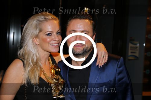 Amsterdam 15 december 2015
Premiere Star wars in het amsterdam theater.
Dennis Weening met vrouw