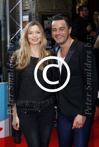 Amsterdam 17 januari 2016
Premiere Woezel en Pip in Tuschinski. Dinand en Lucy Woesthoff met hun kinderen