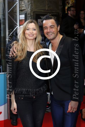 Amsterdam 17 januari 2016
Premiere Woezel en Pip in Tuschinski. Dinand en Lucy Woesthoff met hun kinderen
