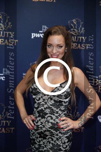 Scheveningen 13 december 2015
Premiere Beauty & the beast in het circustheater.
Dorien Rose