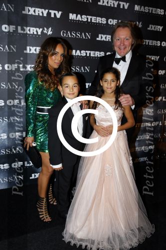 Amsterdam 10 december 2015
Openingsavond VIP van de luxury fair in de RAI.
Erwin kettman met vrouw en zoon