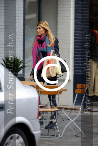 Amsterdam 15 januari 2016
Estelle Cruijff doet boodschappen.