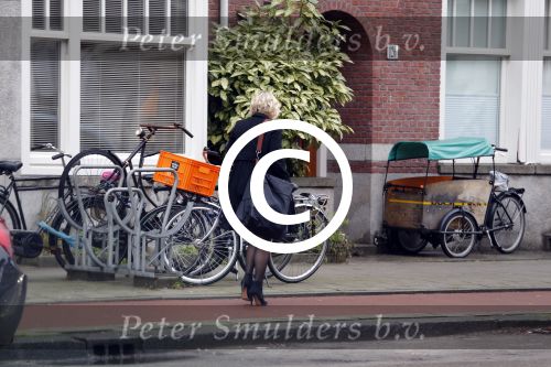 Amsterdam 4 januari 2016
Eva Jinek loopt haar nieuwe huis in waar ze net naar toe is verhuisd.