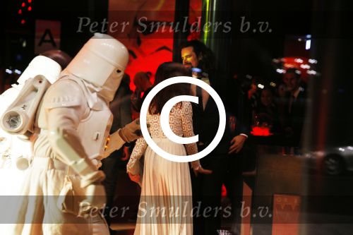 Amsterdam 15 december 2015
Premiere Star wars in het amsterdam theater.
Georgina Verbaan met nieuwe vriend Ralph