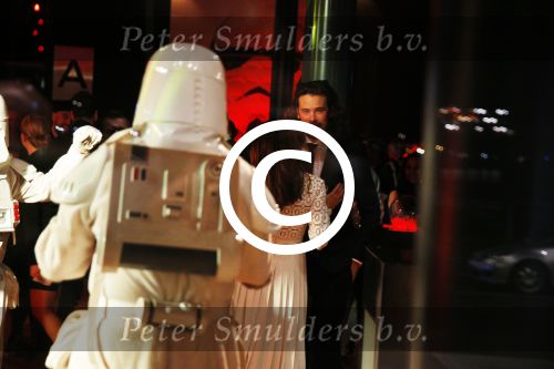 Amsterdam 15 december 2015
Premiere Star wars in het amsterdam theater.
Georgina Verbaan met nieuwe vriend Ralph