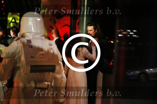 Amsterdam 15 december 2015
Premiere Star wars in het amsterdam theater.
Georgina Verbaan met nieuwe vriend Ralph