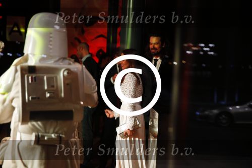 Amsterdam 15 december 2015
Premiere Star wars in het amsterdam theater.
Georgina Verbaan met nieuwe vriend Ralph