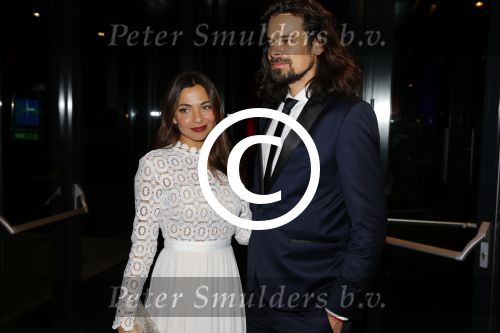 Amsterdam 15 december 2015
Premiere Star wars in het amsterdam theater.
Georgina Verbaan met nieuwe vriend Ralph