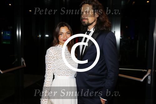 Amsterdam 15 december 2015
Premiere Star wars in het amsterdam theater.
Georgina Verbaan met nieuwe vriend Ralph