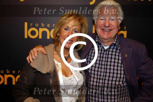 Gouda 7 december 2015
Premiere Robert Long in de schouwburg van Gouda.
Gerard Cox met Joke Bruys