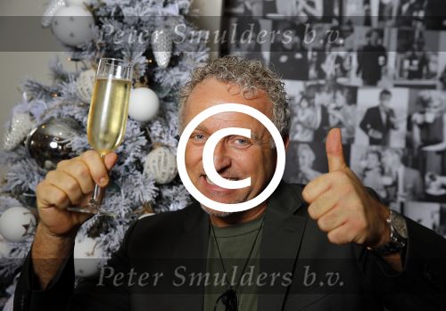 Amsterdam 13 decmber 2015
Gordon met champagne in Blushing Amsterdam.