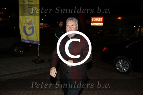 Amsterdam 14 december 2015
Galaavond bij de kookfabriek tbv Johan Cruijff foundation.
Guus Hiddink met vriendin