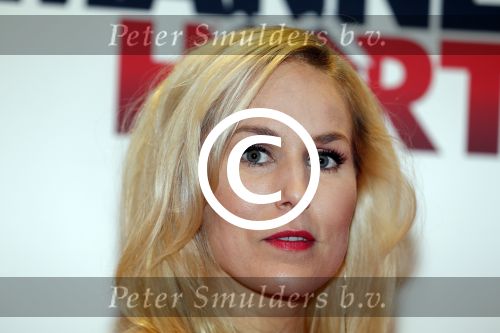 Amsterdam 14 december 2015
Premiere manneharten 2 in het nieuwe de la mar theater met als cast,
Barry Atsma Daan Schuurmans Jeroen Spitzenberger Fabian JansenMingus Dagelet Katja Herbers Hadewych Minis Jelka v Houten Liliana de Vries Maartje v d Wetering Barbara Sloesen Bo Maerten en Annick Boer.