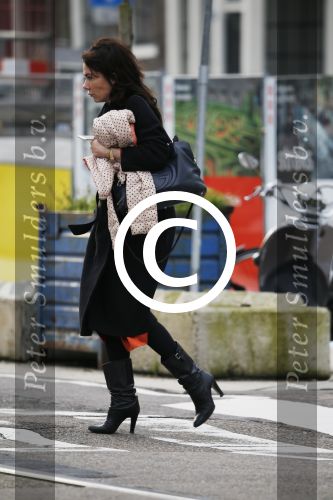 Amsterdam 8 december 2015
Halina Reijn op straat in Amsterdam.