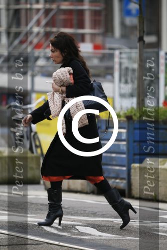 Amsterdam 8 december 2015
Halina Reijn op straat in Amsterdam.