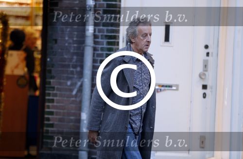 Amsterdam 15 december 2015 
Hans v Willigenburg op de cornelis schuytstraat