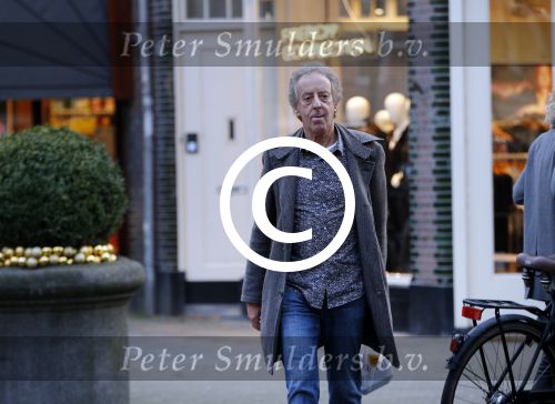 Amsterdam 15 december 2015 
Hans v Willigenburg op de cornelis schuytstraat