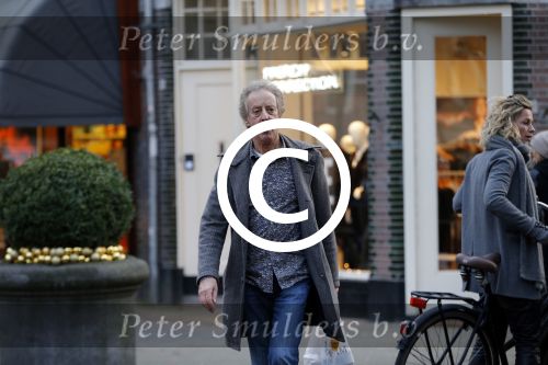 Amsterdam 15 december 2015 
Hans v Willigenburg op de cornelis schuytstraat
