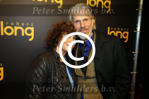 Gouda 7 december 2015
Premiere Robert Long in de schouwburg van Gouda.
Henriette Tol met man