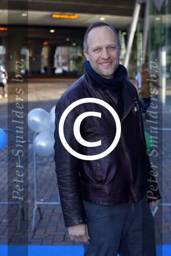 Amsterdam 10 januari 2016
Premiere race naar de maan in pathe arena. Hugo Metsers met kinderen