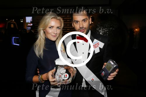 Amsterdam 10 december 2015
Openingsavond VIP van de luxury fair in de RAI.
Janice met ..