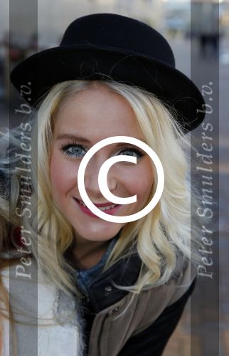 Amsterdam 9 decmber 2015
Premiere Mega Mindy met oa Jim Bakkum en Frou Souffriau in pathe arena.
Janouk Kelderman