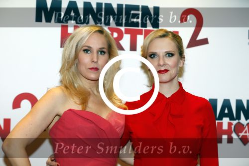 Amsterdam 14 december 2015
Premiere manneharten 2 in het nieuwe de la mar theater met als cast,
Barry Atsma Daan Schuurmans Jeroen Spitzenberger Fabian JansenMingus Dagelet Katja Herbers Hadewych Minis Jelka v Houten Liliana de Vries Maartje v d Wetering Barbara Sloesen Bo Maerten en Annick Boer.