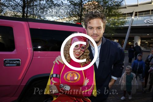 Amsterdam 9 decmber 2015
Premiere Mega Mindy met oa Jim Bakkum en Free Souffriau in pathe arena.