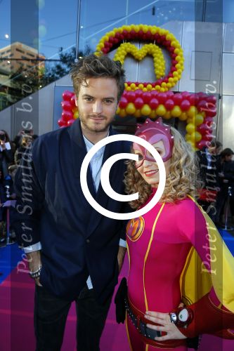 Amsterdam 9 decmber 2015
Premiere Mega Mindy met oa Jim Bakkum en Free Souffriau in pathe arena.