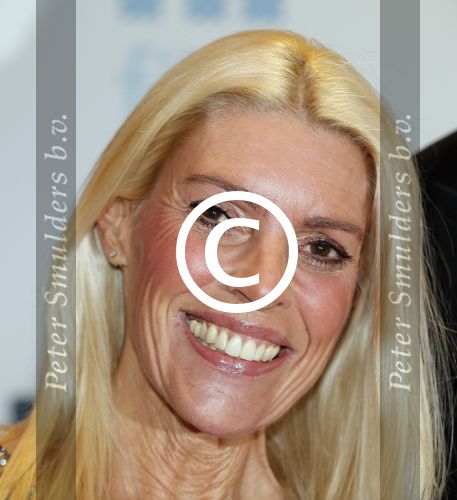 Amsterdam 14 december 2015
Premiere manneharten 2 in het nieuwe de la mar theater met als cast,
Barry Atsma Daan Schuurmans Jeroen Spitzenberger Fabian JansenMingus Dagelet Katja Herbers Hadewych Minis Jelka v Houten Liliana de Vries Maartje v d Wetering Barbara Sloesen Bo Maerten en Annick Boer. Bert v d Veer en Judith Osborn